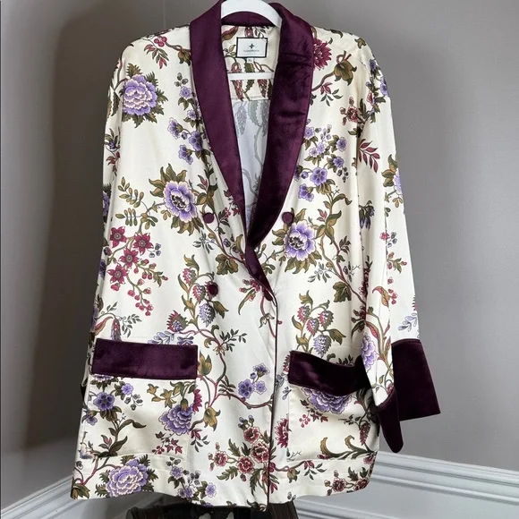 Tuckernuck Chantilly Floral Blazer and Matching Pants Size XL - Picture 6 of 14